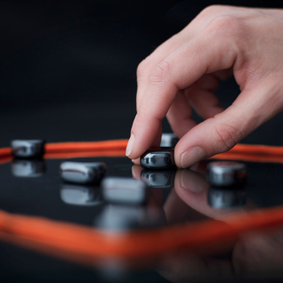 MagnetMasters - No Board Needed!