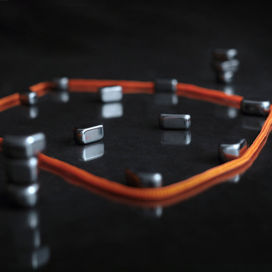 MagnetMasters - No Board Needed!